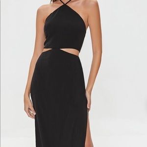 Forever 21 Cutout halter Midi dress Size S Color black